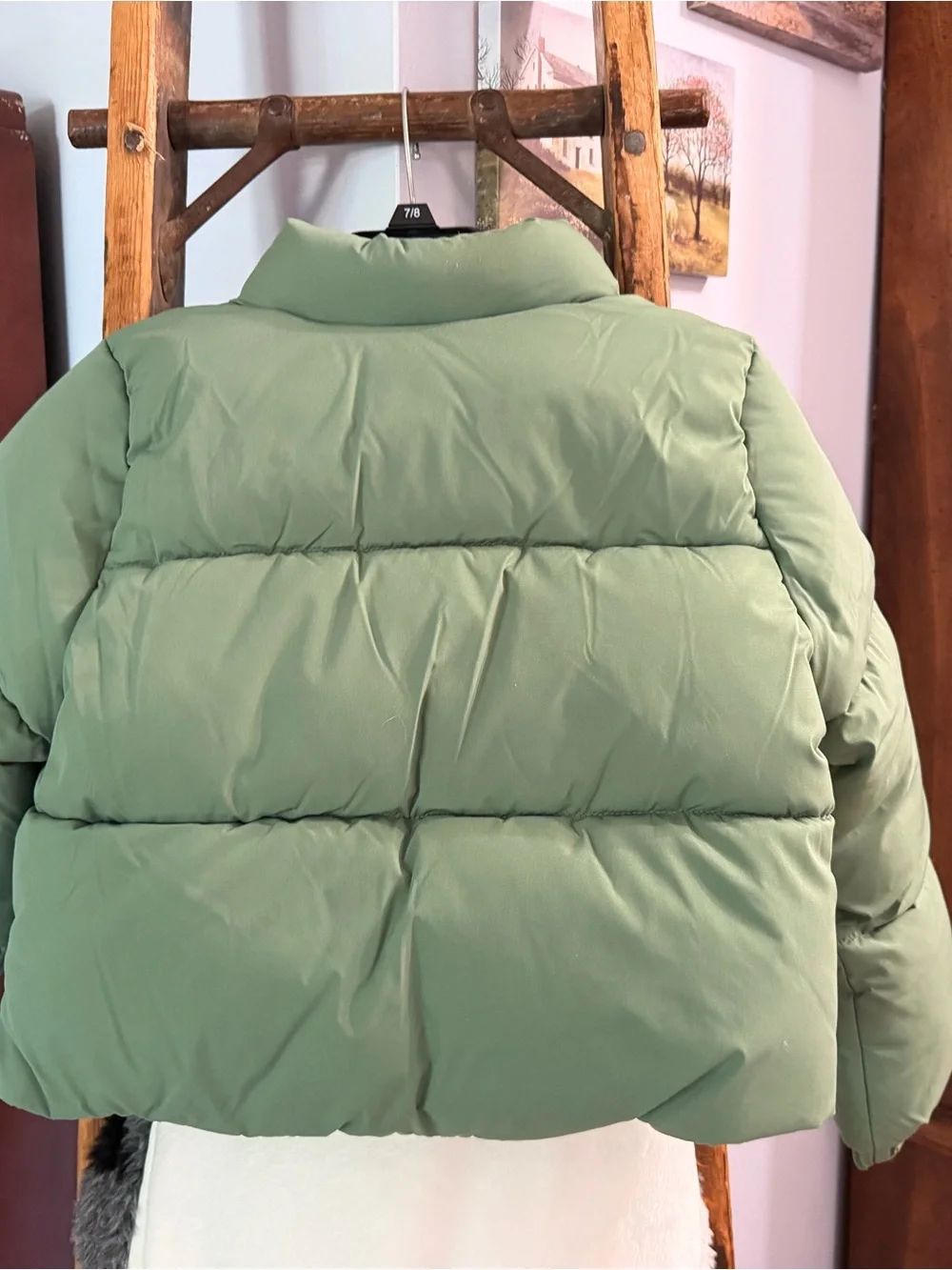 Amazon Essentials Girls Cropped Puffer Coat - Sage Green (6/7)